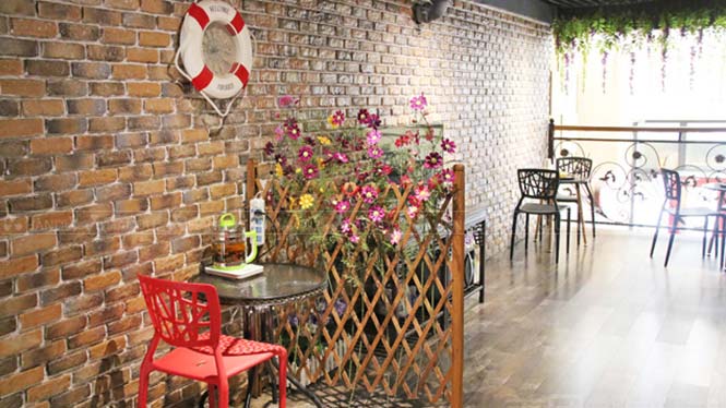 汗蒸合作(zuò)店(diàn)內(nèi)景