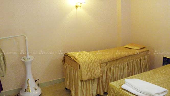 美(měi)容汗蒸館設備