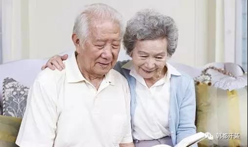 老(lǎo)年(nián)人(rén)汗蒸圖片